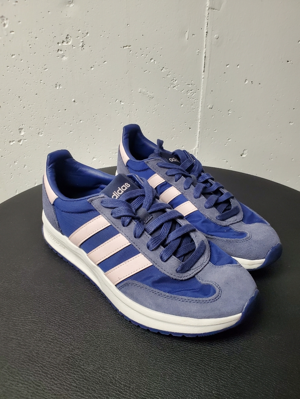 Adidas Blue Sneakers with Light Pink Stripes Cloud Foam Comfort Sz 10
